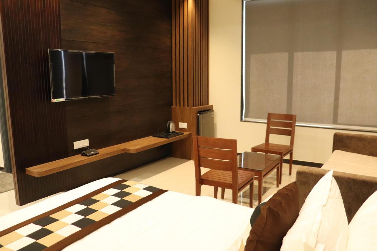 Hotel City Point Phalodi  Kültér fotó